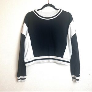Hollister black white sweatshirt shirt large